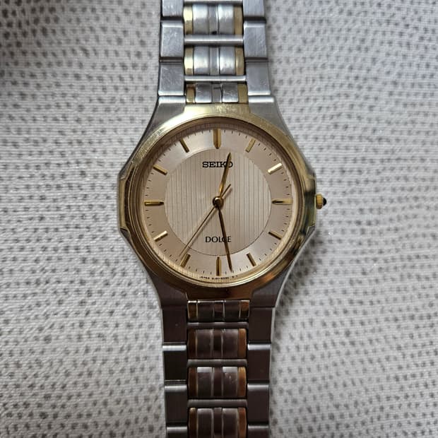 세이코 돌체 빈티지 쿼츠 시계