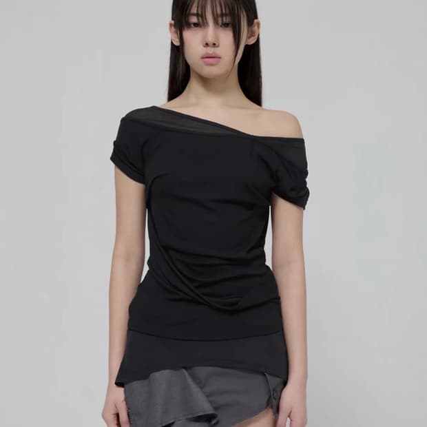 새상품 플레어업 레이어드 Top 블랙