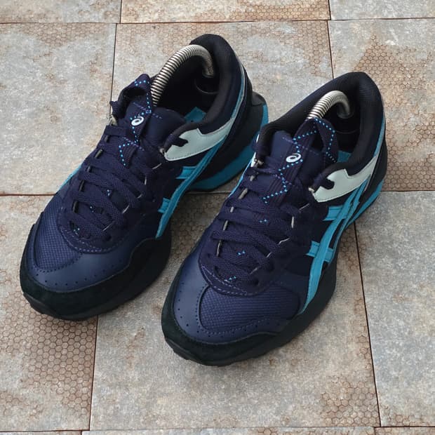 (230)아식스 조거 x81 바리톤 블루