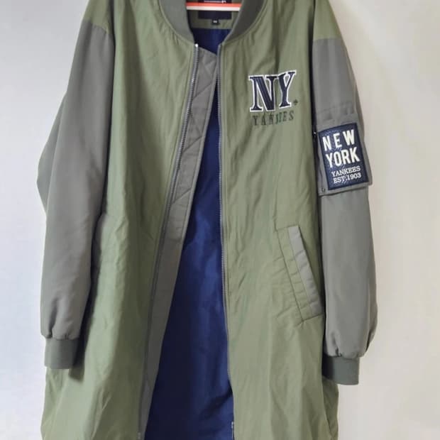 MLB 뉴욕 양키스 롱 야구 점퍼 카키 100MLB 