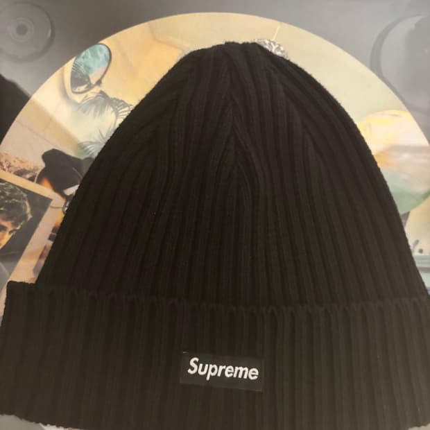 슈프림 25ss 박스로고 비니