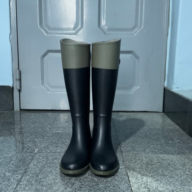 [MAEGARET HOWELL] Rain Boots