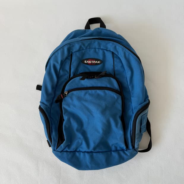 올드 이스트팩(EASTPAK) 백팩