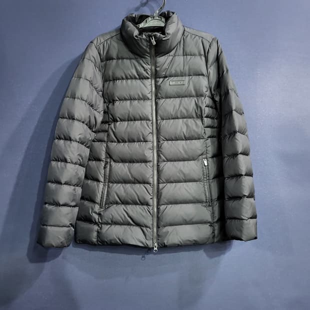 디스커버리 구스다운패딩