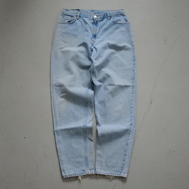 2000’s Levi’s 550 Denim