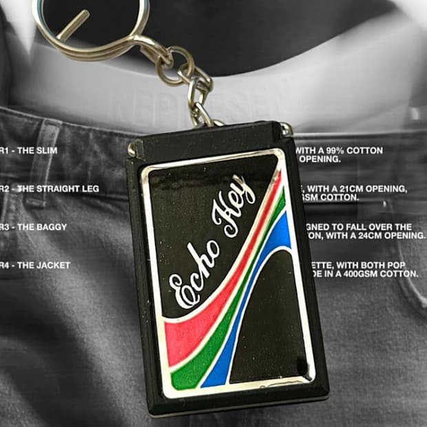 Vintage 90s Keyring