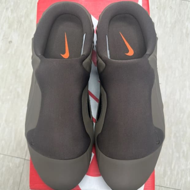 [새상품/나이키] 클로그포짓 270