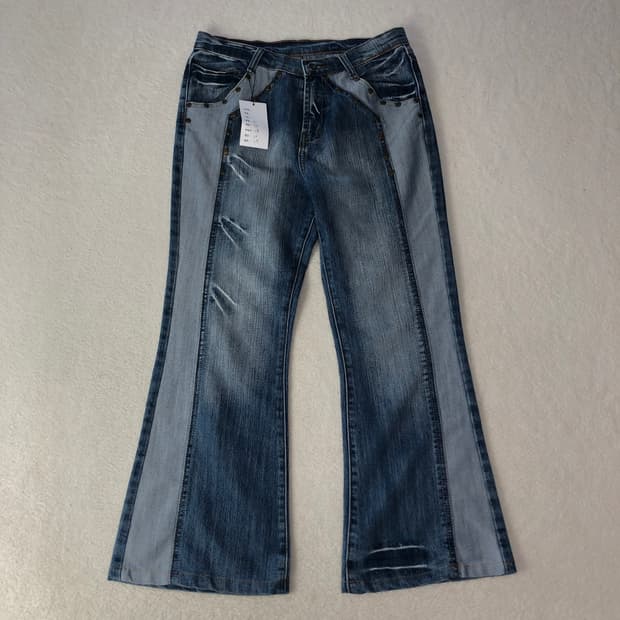 재패니즈 빈티지 부츠컷 데님팬츠