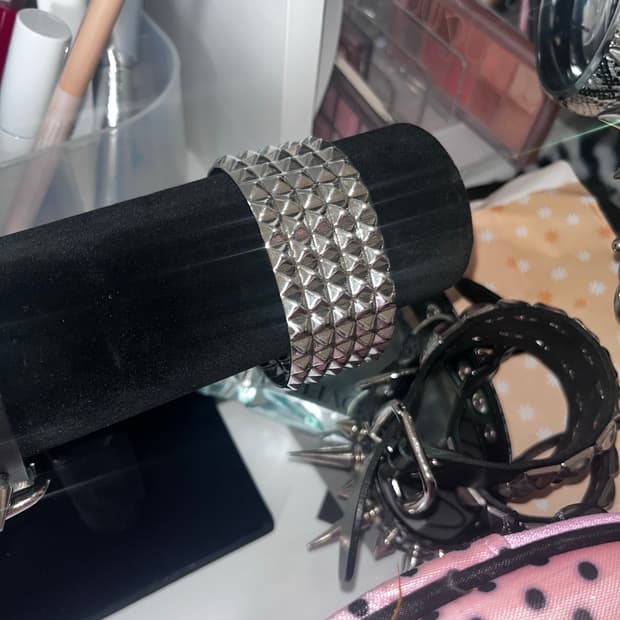 스터드 펑크 뱅글팔찌