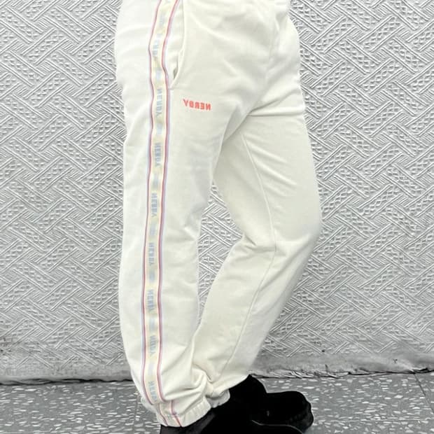 널디 빈티지 사이드로고 크림 스웻팬츠 XS C07669