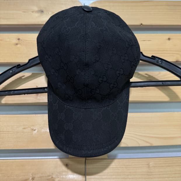 구찌 볼캡 모자