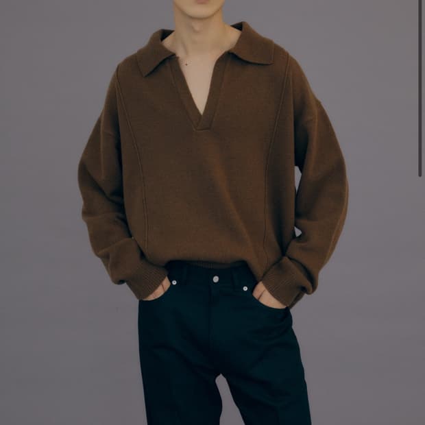 문썬 램스울 핀턱 칼라 니트 초콜릿 정가 14만 9천원
