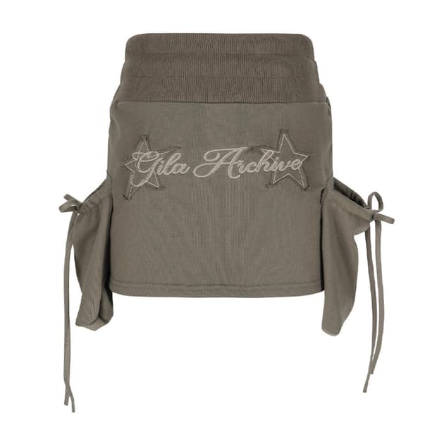 STAR PATCH POCKET LIP SKIRT