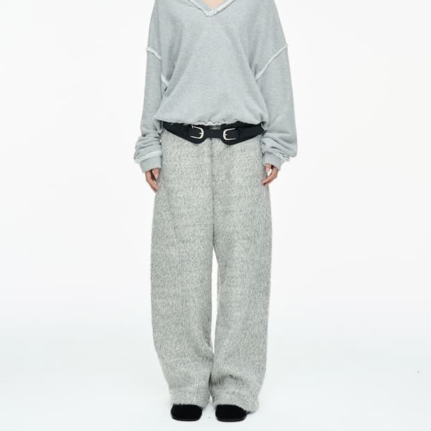 구매)세릭 hairy wide pants gray 색상 구합니다