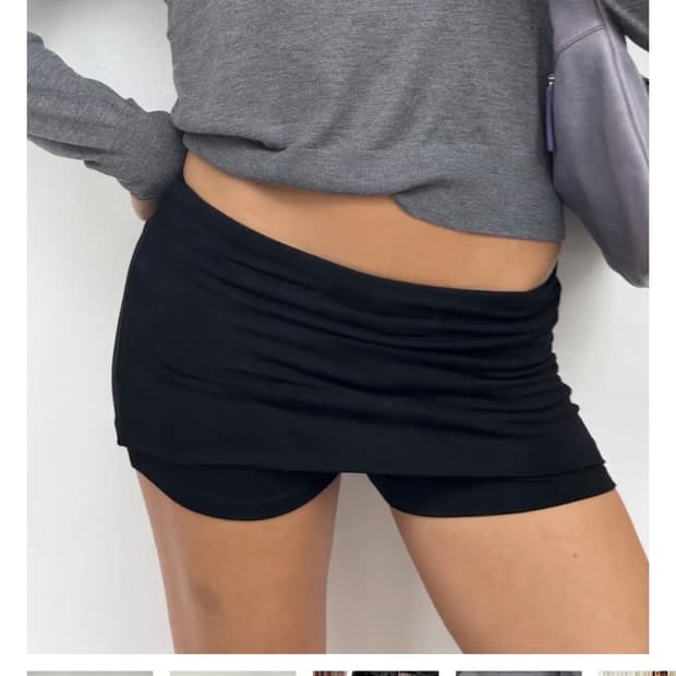 susmie’s CHLOE BLACK SHORT 팬츠