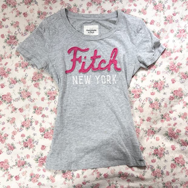 아베크롬비 반팔티