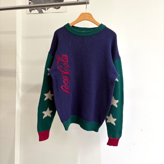 COCA COLA (Made in Hong Kong) 니트