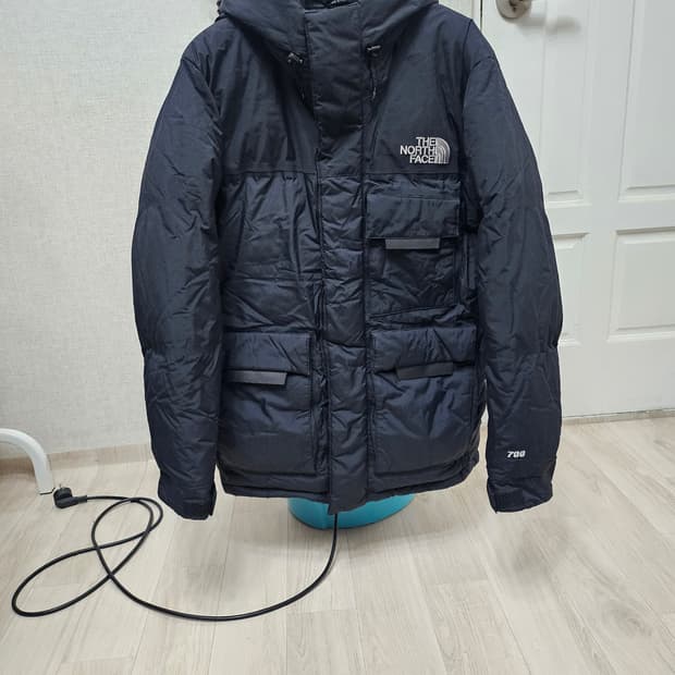 (90~95)S☆초대장급☆ 노스페이스 700 [블랙]폴라구스다운 대장패딩