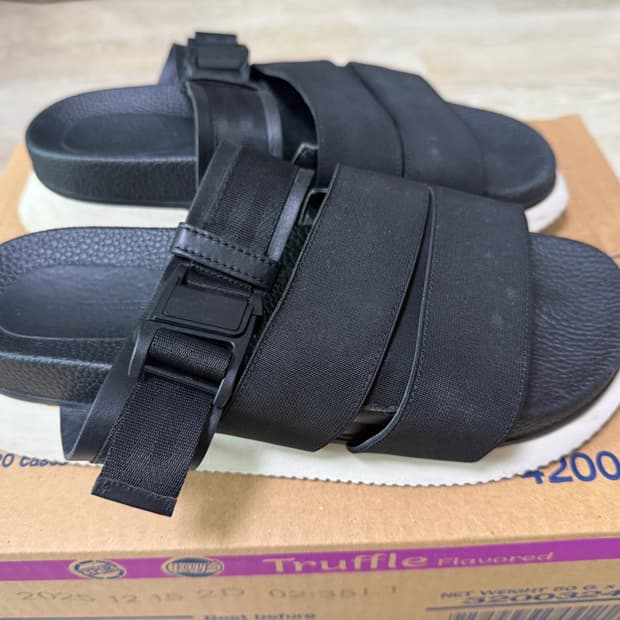 솔리드옴므 슬리퍼 43사이즈