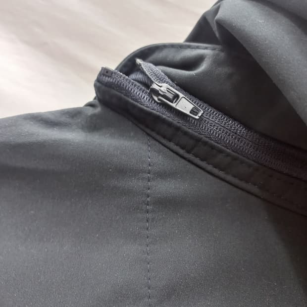 장미쉘바스키아 바람막이  (여105)