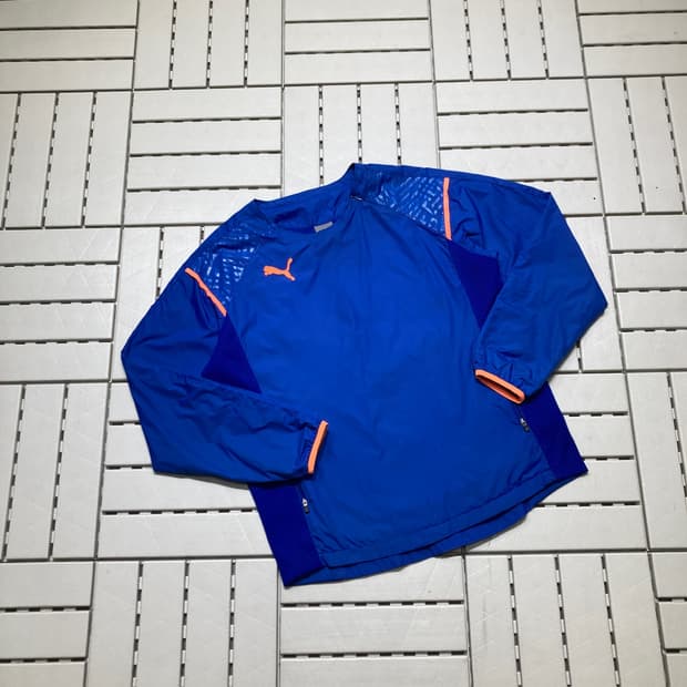 L]푸마 웜업 지퍼 맨투맨 0284