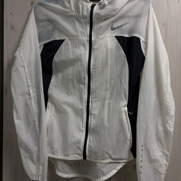 나이키 시스루 바람막이