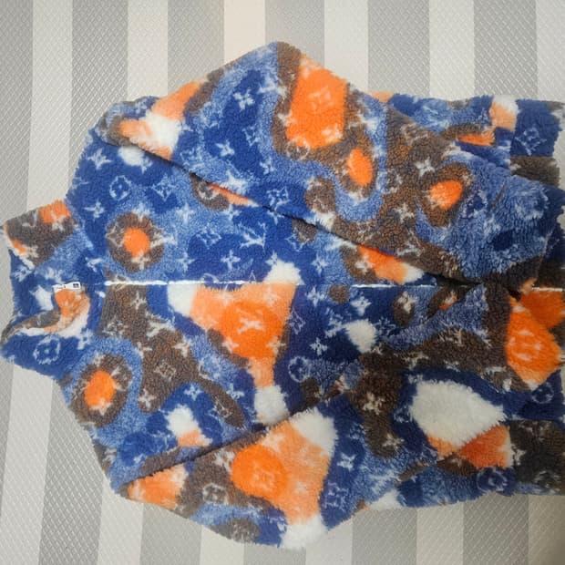 루이비통 후리스