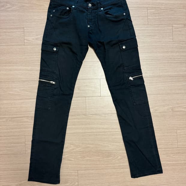 언더커버 09 S/S “Neo Boy" 카고팬츠 2