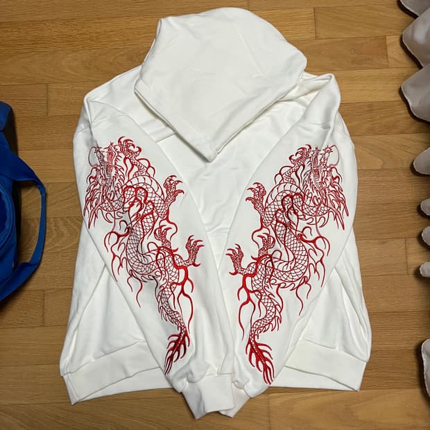 왓더파티 후드티 미실착 판매