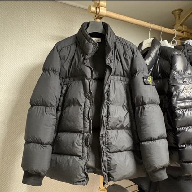 [L] 24FW 스톤아일랜드 크링클랩스 패딩 논후드 집업 자켓 경량