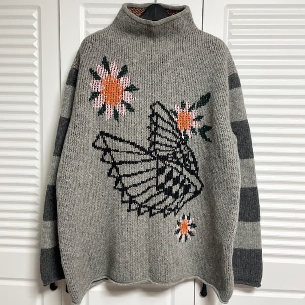 럭키슈에뜨 니트 티셔츠