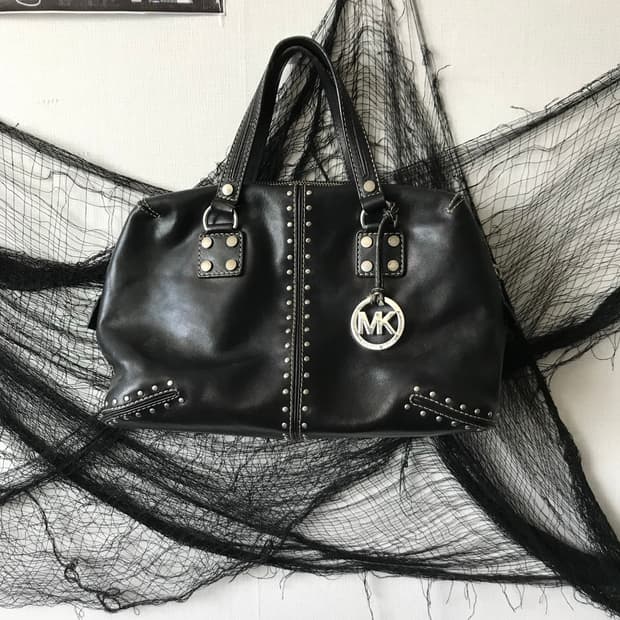 MK 00s mood stud bag 