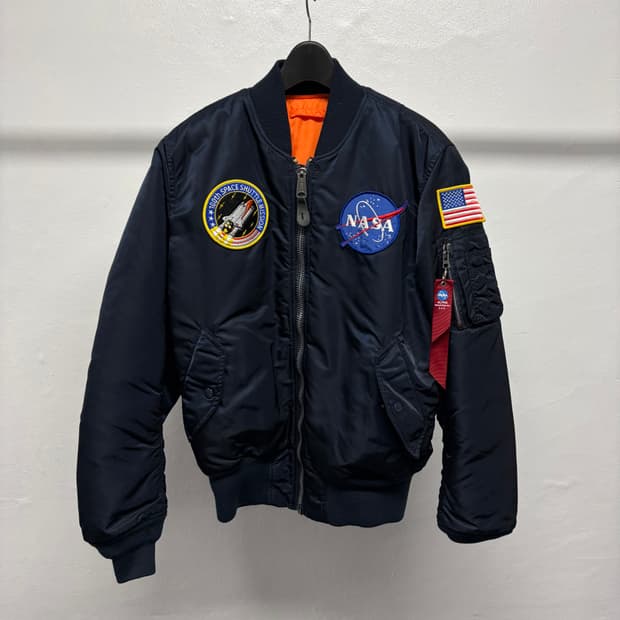 알파인더스트리 나사 MA-1