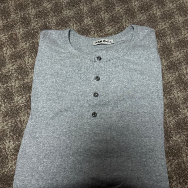 인사일런스 헨리넥 롱슬리브 티셔츠 L