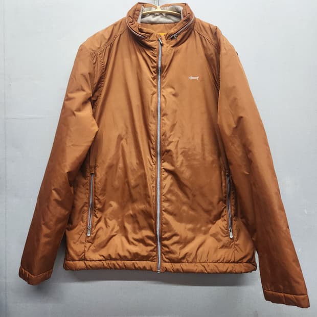 루이까스텔 로고 패딩 스트링점퍼 105(L)