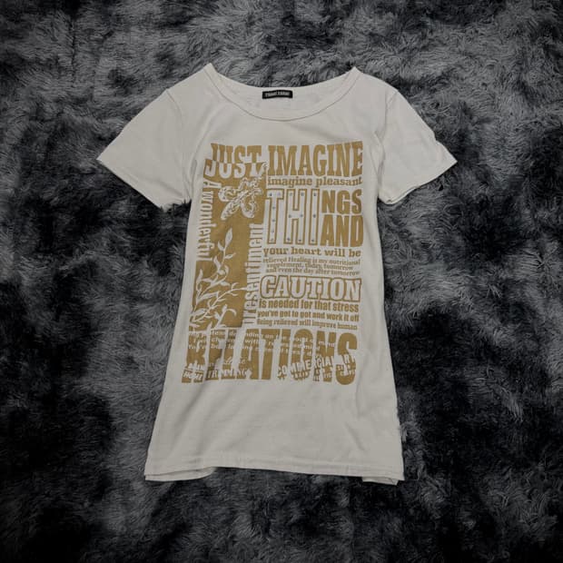 골드 레터링 y2k 반팔 티셔츠