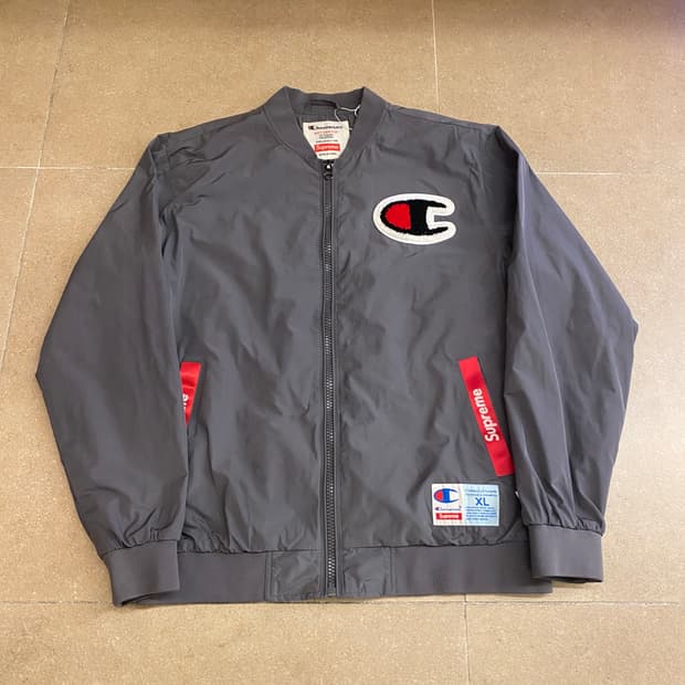 슈프림 챔피온 마원