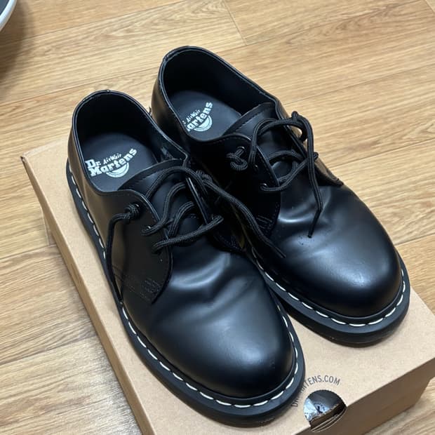 닥터마틴 1461 ws 