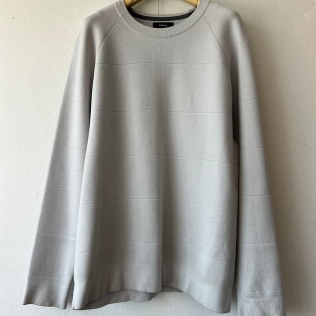 띠어리 남성 연그레이 라운드니트 
