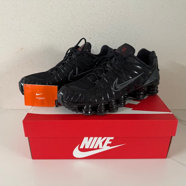 (새상품) 나이키 샥스 TL 블랙 메탈릭 헤마타이트 스니커즈 운동화