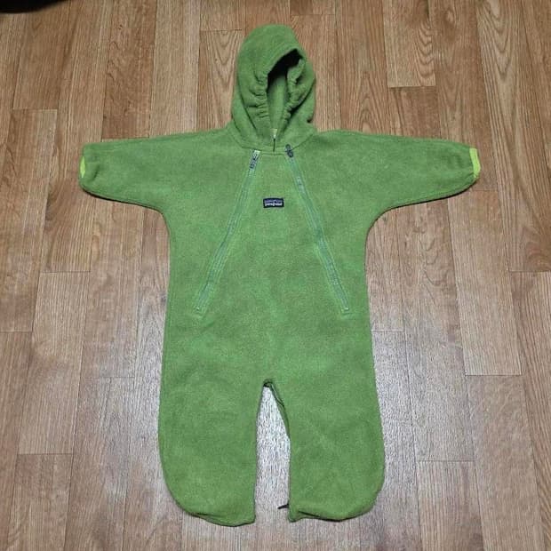 파타고니아 베이비 플리스 번팅 리친 그린