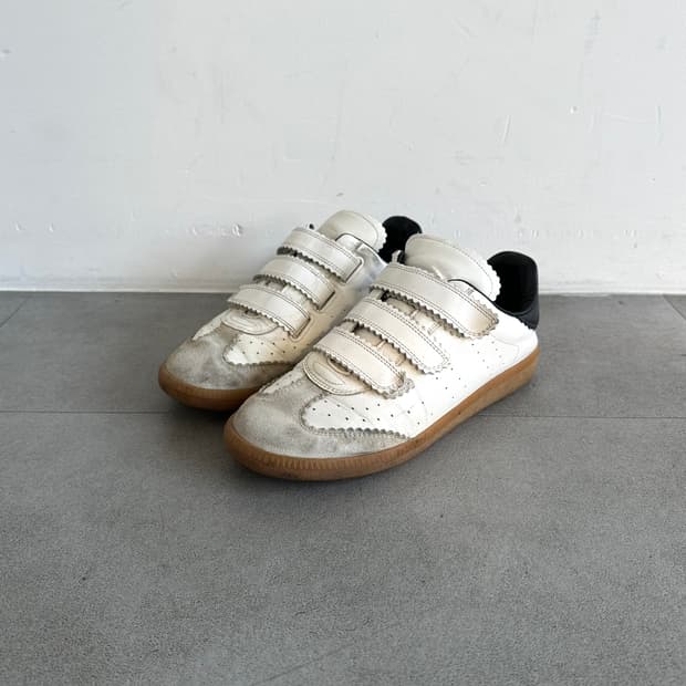 이자벨마랑 베스 화이트 벨크로 레더 스니커즈