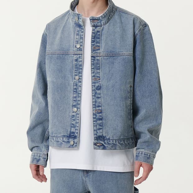 무탠다드 릴렉스드 스탠드 칼라 데님 트러커 재킷 판매합니다!