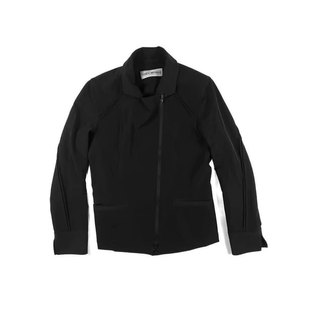 (3) Issey miyake  blazer jacket