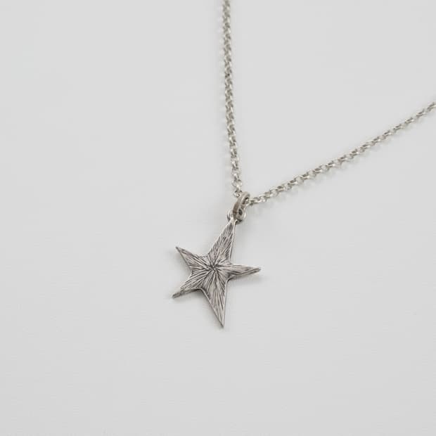 Star reversible necklace