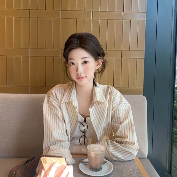 (새상품) 제니오 카페 스트라이프 셔츠 옐로우