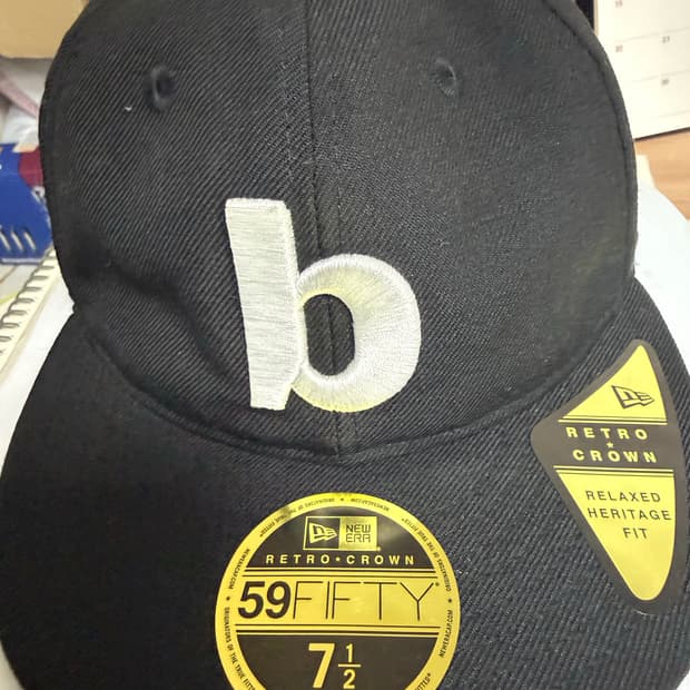 발란사 뉴에라 캡