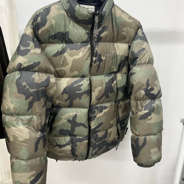 (M->S)교환 디스이즈네버댓 리버시블 카모 패딩