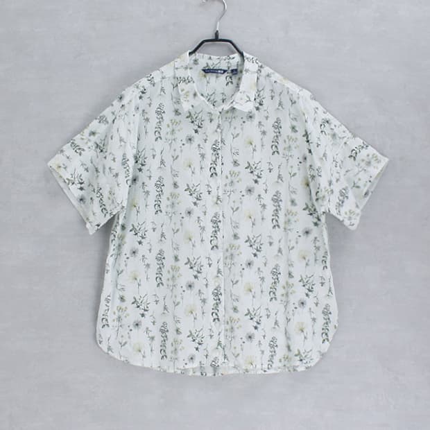 UNIQLO _ floral cotton dolman shirt