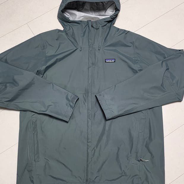 파타고니아 토렌쉘 3L 자켓 XL  누보그린